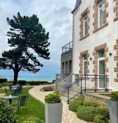Perros-Guirec Hotel | Hôtel Les Costans, The Originals Relais