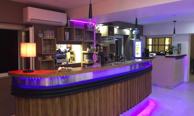 Longevelle-sur-Doubs Apartamento | Hôtel Restaurant - Belle'man