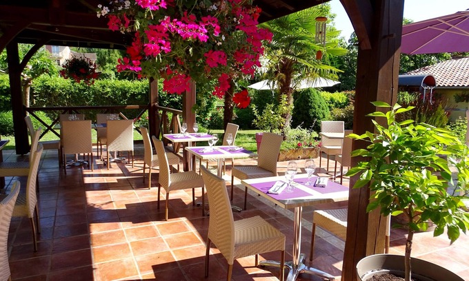 Estang Hotel | Hôtel Restaurant du Commerce