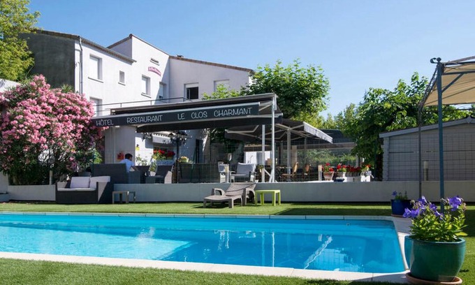 Vallon-Pont-d'Arc Hotel | Hôtel Restaurant Le Clos Charmant