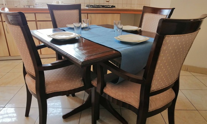 Antananarivo Avaradrano Hotel | Hôtel White Palace
