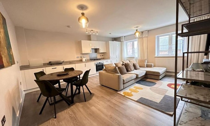 Crawley Apartamento | Hömli Close2City Apartment