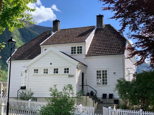 Hoyanger Apartamento | Høyanger 3 roms leilighet