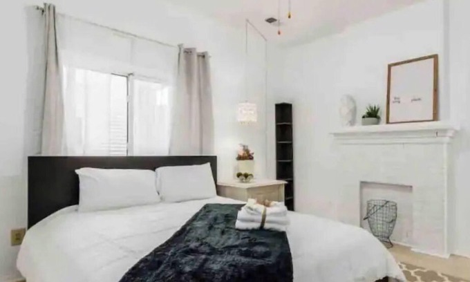Short North Apartamento | H Boutique 2 bedroom walk directly into to nightlife. Next to Convention center