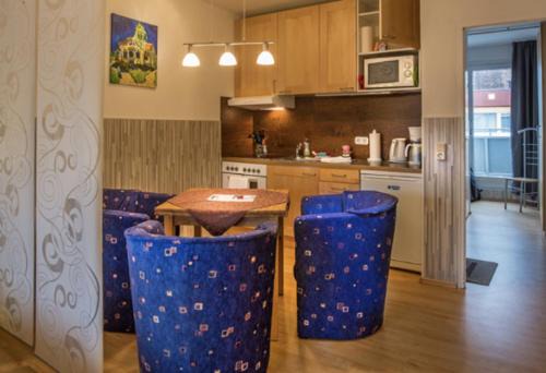 Greifswald Apartamento | H&H Apartments im Herzen der Stadt teilweise mit Balkon ruhig zentral modern mit Küche