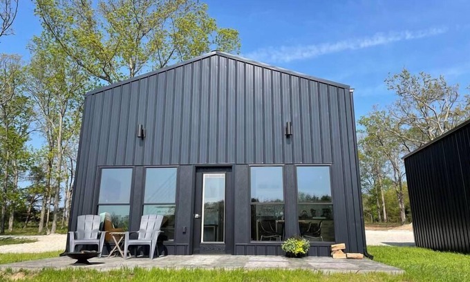Mount Sterling Casa | H&M Retreats/Cabin 3/Hermann, MO