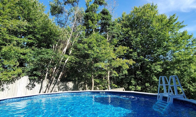 Long Pond Chalet De Esquí | H O R I Z O N | C H A L E T