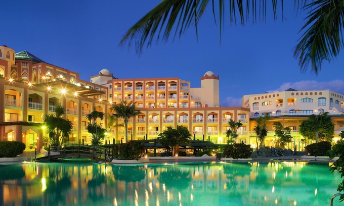 Bahia Calma Hotel | H10 Playa Esmeralda - Adults Only