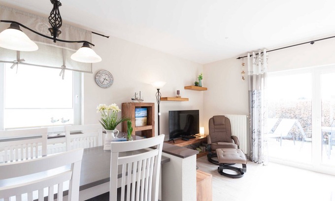 Alt Gaarz Apartamento | H24: Casa 3 piezas (máximo 4 personas, más bebés) - área de casa H24 camino del faro Rerik