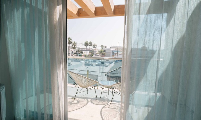 Hermosa Beach Hotel | H2O Hermosa Beach Hotel