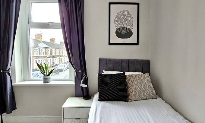 Splott Casa | Habershon by Switchback Stays