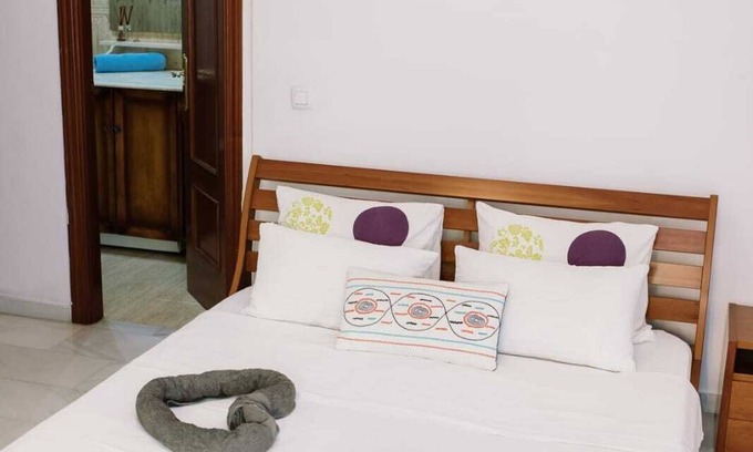 Arroyo de la Miel Apartamento | HABITACIÓN CON BAÑO Y BALCÓN PRIVADO