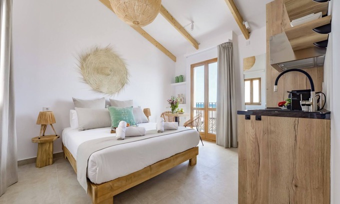 Altea Apartamento | Habitación con balcón y vistas al mar - Encanto y tranquilidad