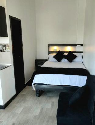 Montañita Casa | Habitación matrimonial con vista al mar-wanderlust