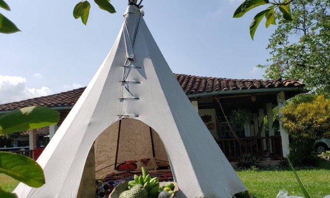 Ginebra Otro | HABITACION PARA 4 PERSONAS! - Ginebra glamping a 10 minutos de ginebra.