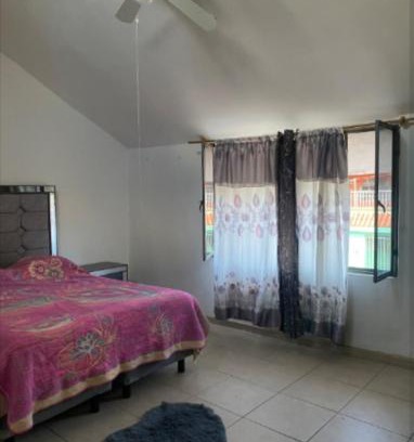 León Casa | Habitacion sencilla en zona céntrica