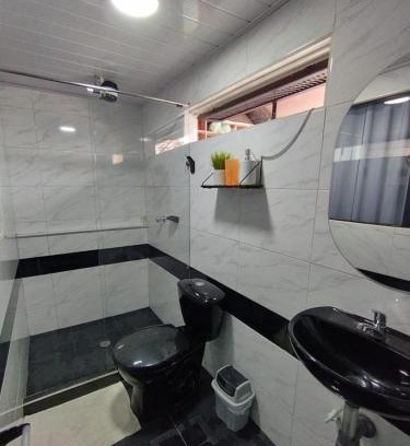Bogota Casa | Habitaciones con baño privada Quiroga