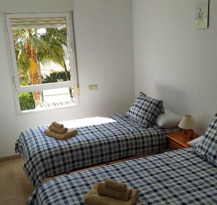 Almeria Centro Casa | HABITACIONES EN frente DEL PUERTO