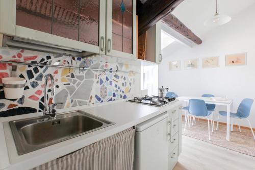 Lazzaretto Apartamento | HACCA Collection - Porta Venezia Attic 2BR