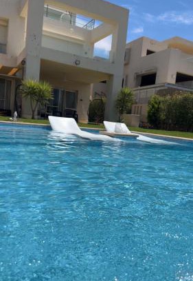 Sidi Abd El-Rahman Chalet De Esquí | Hacienda Bay Private Pool with Jacuzzi