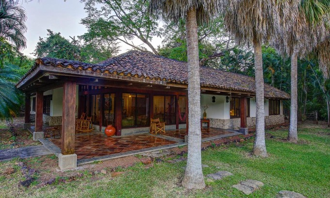 Cañas Hotel | Hacienda La Pacífica Eco-Lodge