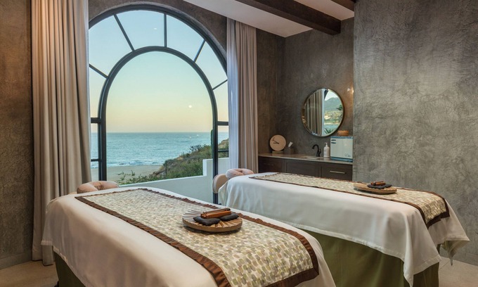 Maneadero Hotel | Hacienda Resort
