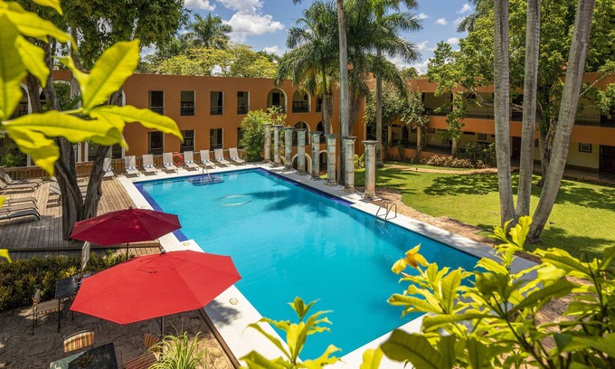 Uxmal Complejo | Hacienda Uxmal Plantation & Museum