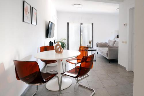 Old North Apartamento | Haim Arlosoroff Residence with shelter