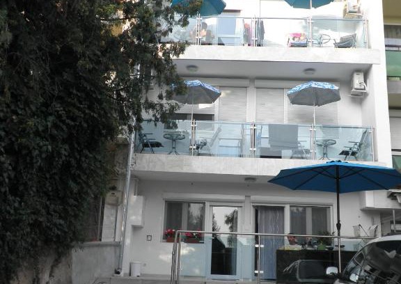 Balatonfured Apartamento | Hajnalház Apartments