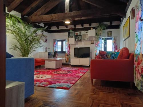 Castelletto Sopra Ticino Apartamento | Hala' house