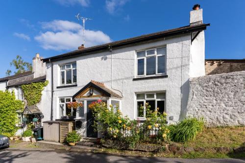 Teignmouth Casa | Haldon View - Characterful Devon cottage boasts stunning countryside views and hot tub