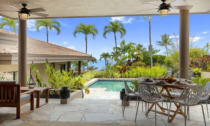 Kahaluu Bay Casa | Hale Nene Pool, Hot Tub & Ocean Views!