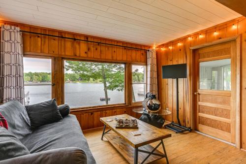 Long Lake Casa | Hale Rustic Retreat on Long Lake Near Boat Launch!