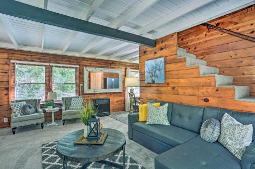 West Village Casa | Half-Mi to Shaver Lake Cabin with Wraparound Deck