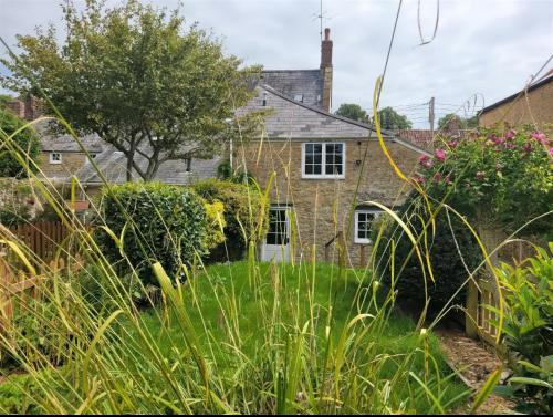 Beaminster Casa | Half Pint Cottage