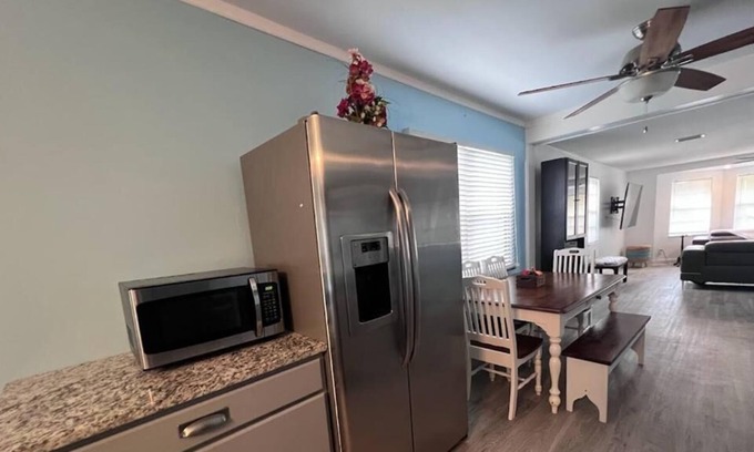 Holly Heights Villa | Halifax Villa Blue