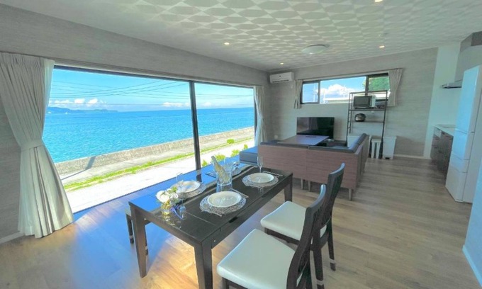 Uruma Casa | Hamahiga Island Ocean View VillaRooftop Sauna / Uruma Okinawa