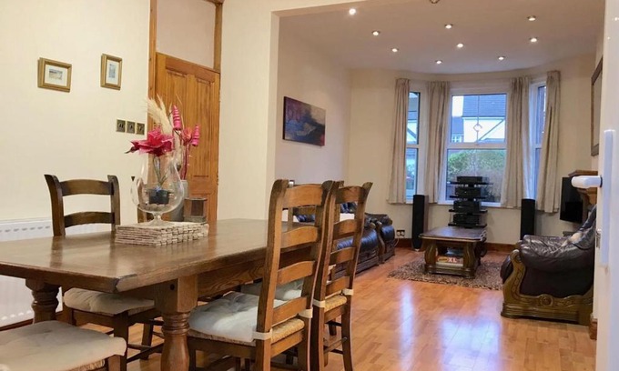 Exmouth Casa | Hamilton house