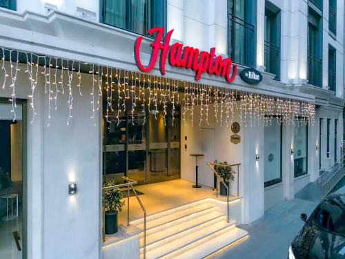 Fatih Hotel | Hampton By Hilton Istanbul Old City