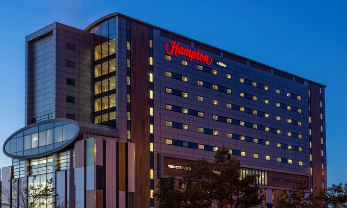 Speke Hotel | Hampton by Hilton Liverpool/John Lennon Airport