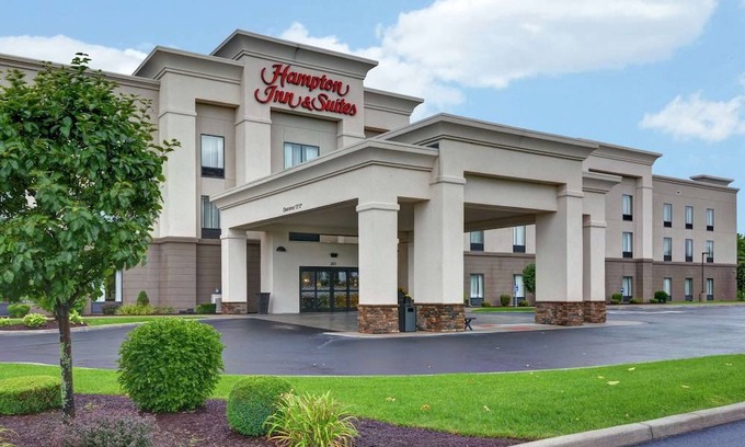 New Hartford Hotel | Hampton Inn and Suites New Hartford/Utica