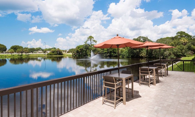 Bonita Springs Hotel | Hampton Inn Bonita Springs/Naples-North