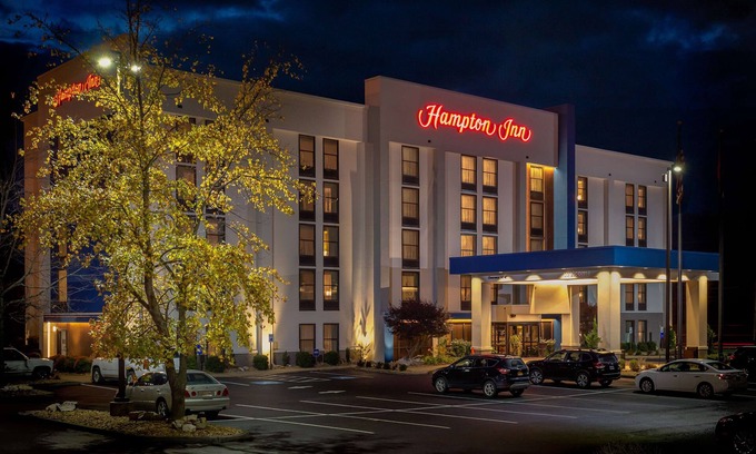 Bristol Hotel | Hampton Inn Bristol