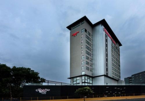 Colinas del Parque Hotel | Hampton Inn By Hilton San Luis Potosi