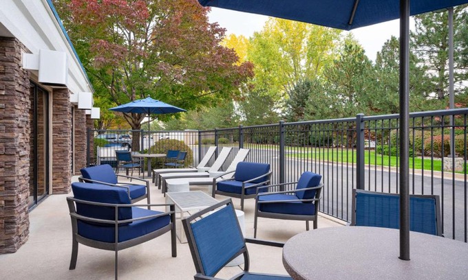 Centerra Hotel | Hampton Inn Loveland