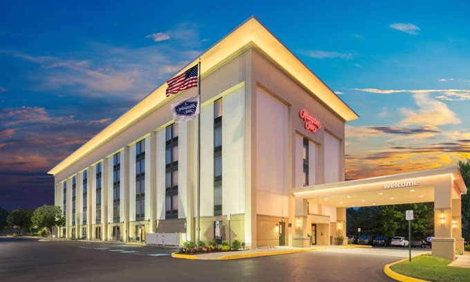 Plymouth Meeting Hotel | Hampton Inn Philadelphia/Plymouth Meeting