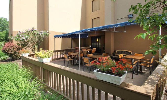 South Portland Hotel | Hampton Inn Portland Airport