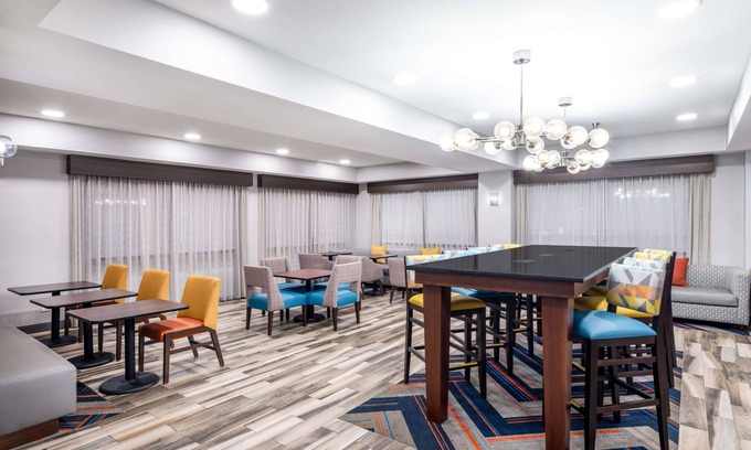 Sanford Hotel | Hampton Inn Sanford