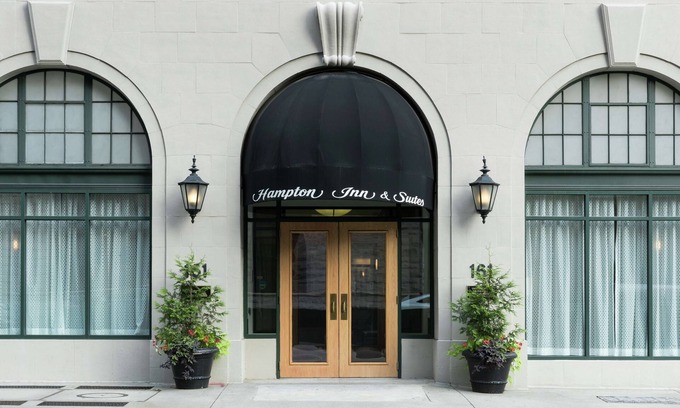 Fairlie-Poplar Historic District Hotel | Hampton Inn & Suites Atlanta-Downtown