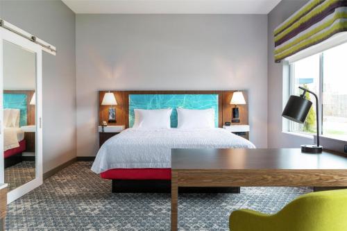 North Haven Hotel | Hampton Inn & Suites By Hilton North Haven